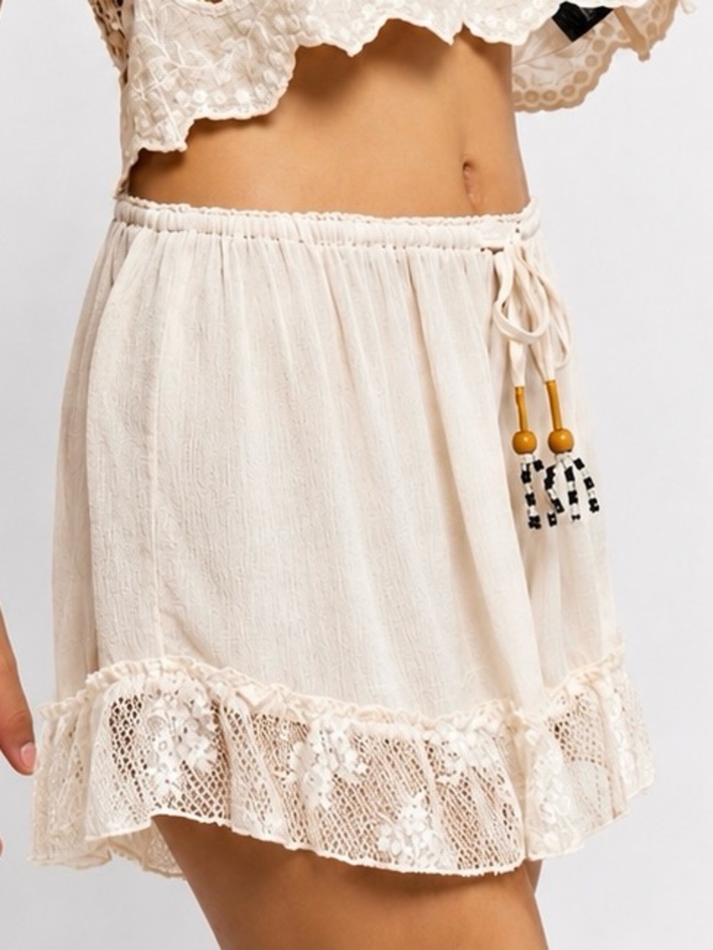 POL Boho Gauze Drawstring Lace Trim Shorts Leaf Lace Hem Lightweight Flowy Sz S - Picture 10 of 15